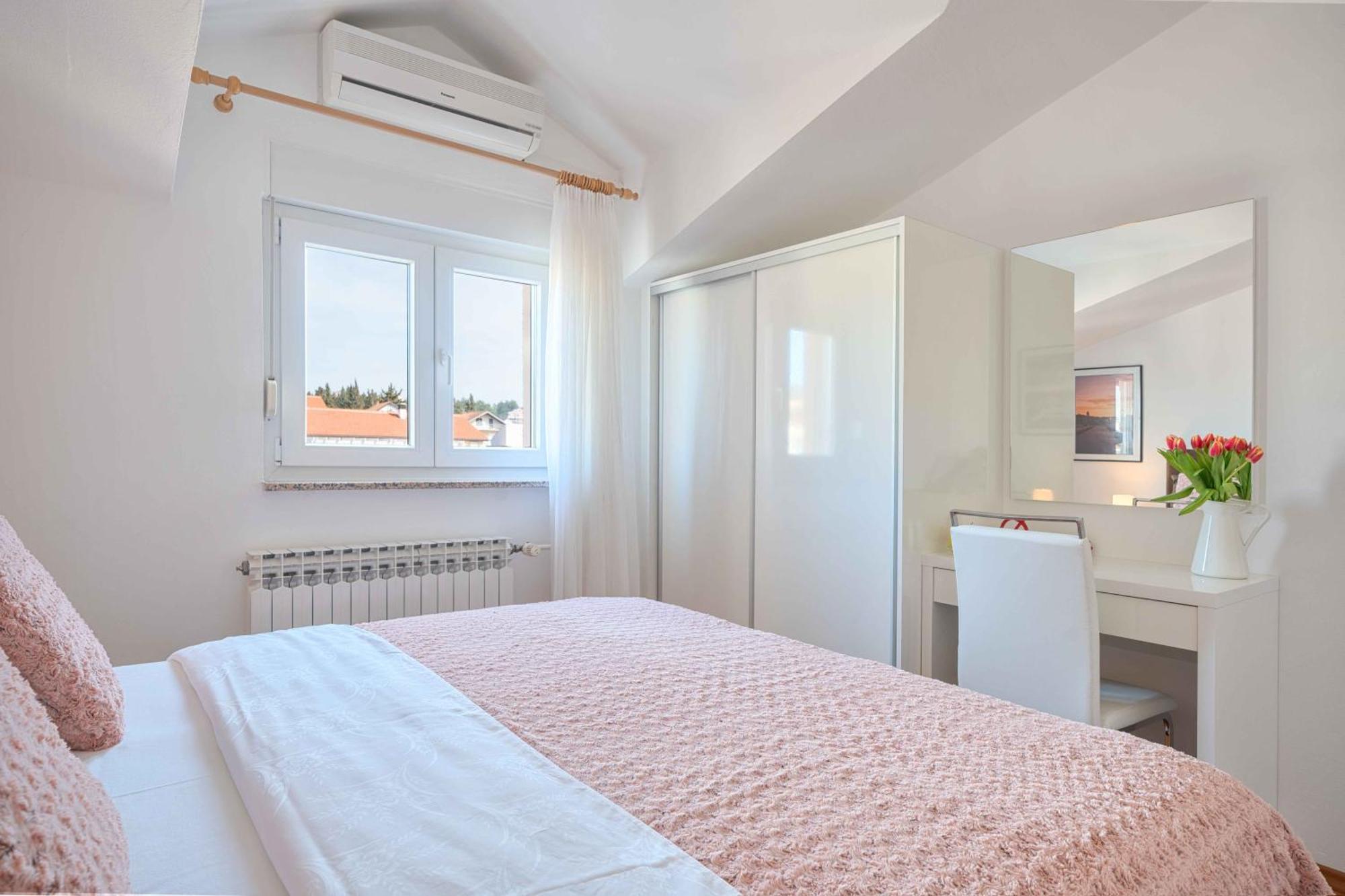 Apartments Valentino Vodice Bagian luar foto
